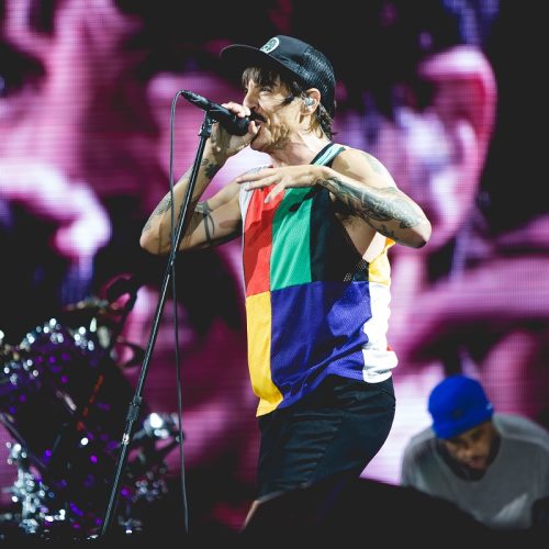 Fotos oficiais do espetacular show do Red Hot Chili Peppers no Rock in Rio 2017