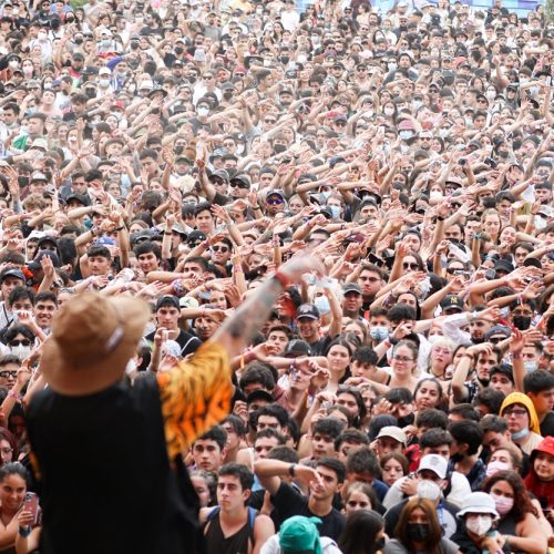 CEAESE se presenta en el escenario PERRY'S STAGE durante el segundo día de Lollapalooza Chile 2022 en el Parque Bicentenario Cerrillos en Santiago, Chile, 19 de marzo de 2022. 

FOTO:  JAVIER VERGARA  /  LollapaloozaCL

CEAESE performs in PERRY'S STAGE  during the second day of Lollapalooza Chile 2022 at Bicentenario Cerrillos Park in Santiago, Chile, March 19, 2022. 

PHOTO: JAVIER VERGARA /  LollapaloozaCL