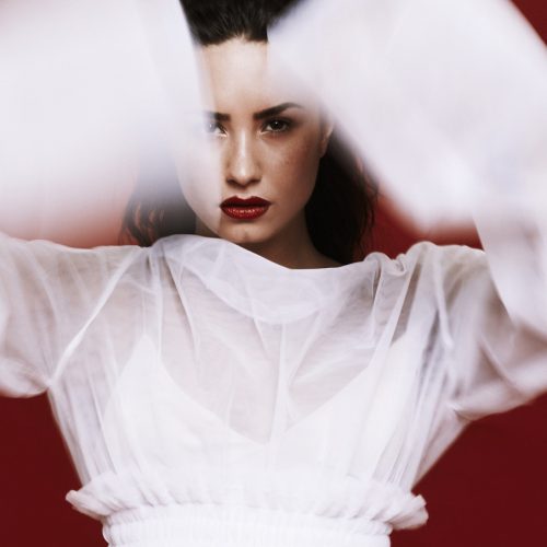 Demi Lovato posa para “Notion”, confira a sessão de fotos!