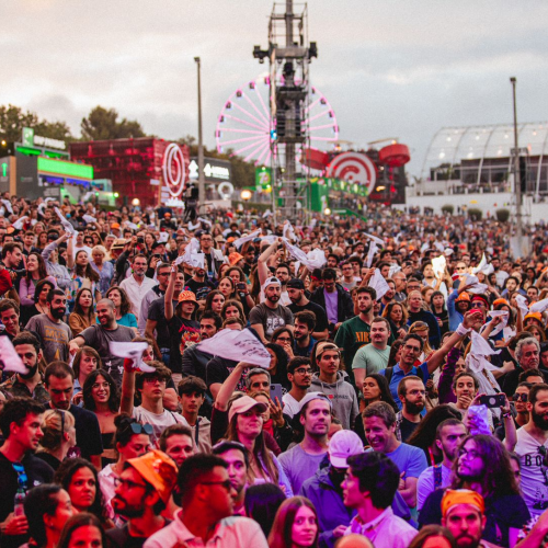 Rock in Rio Lisboa 2022: Como na edição de 2001, no Brasil, primeiro dia de evento em terra portuguesa teve um minuto de silêncio pela paz no Palco Mundo